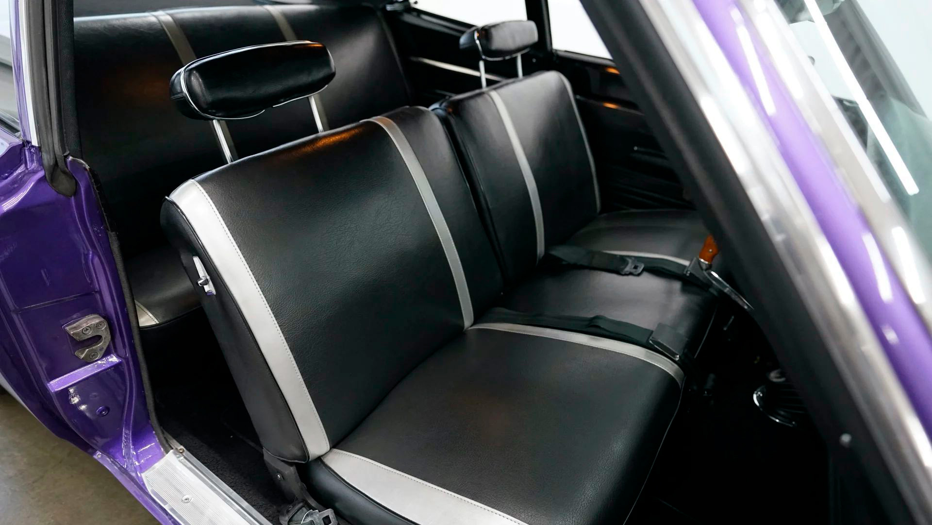 1970 Plymouth Road Runner - Image 12