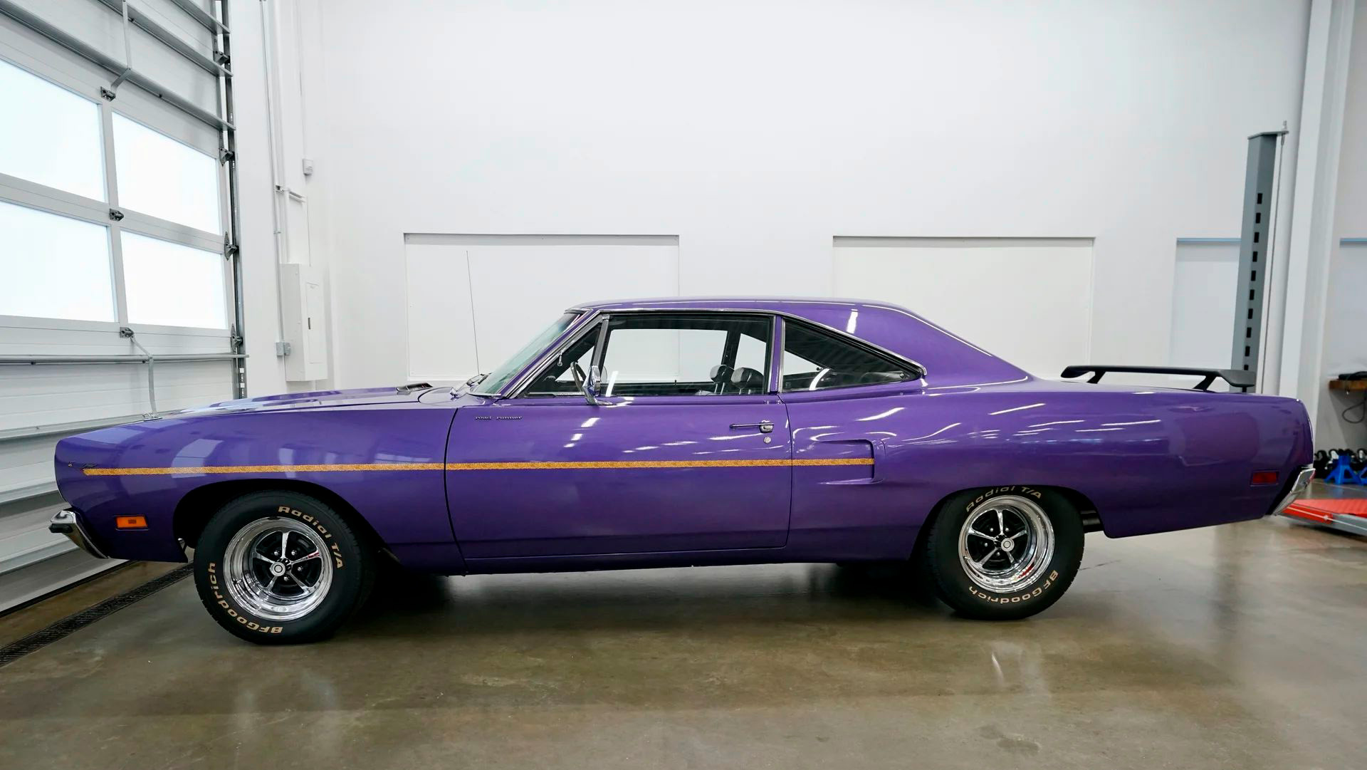 1970 Plymouth Road Runner - Image 2