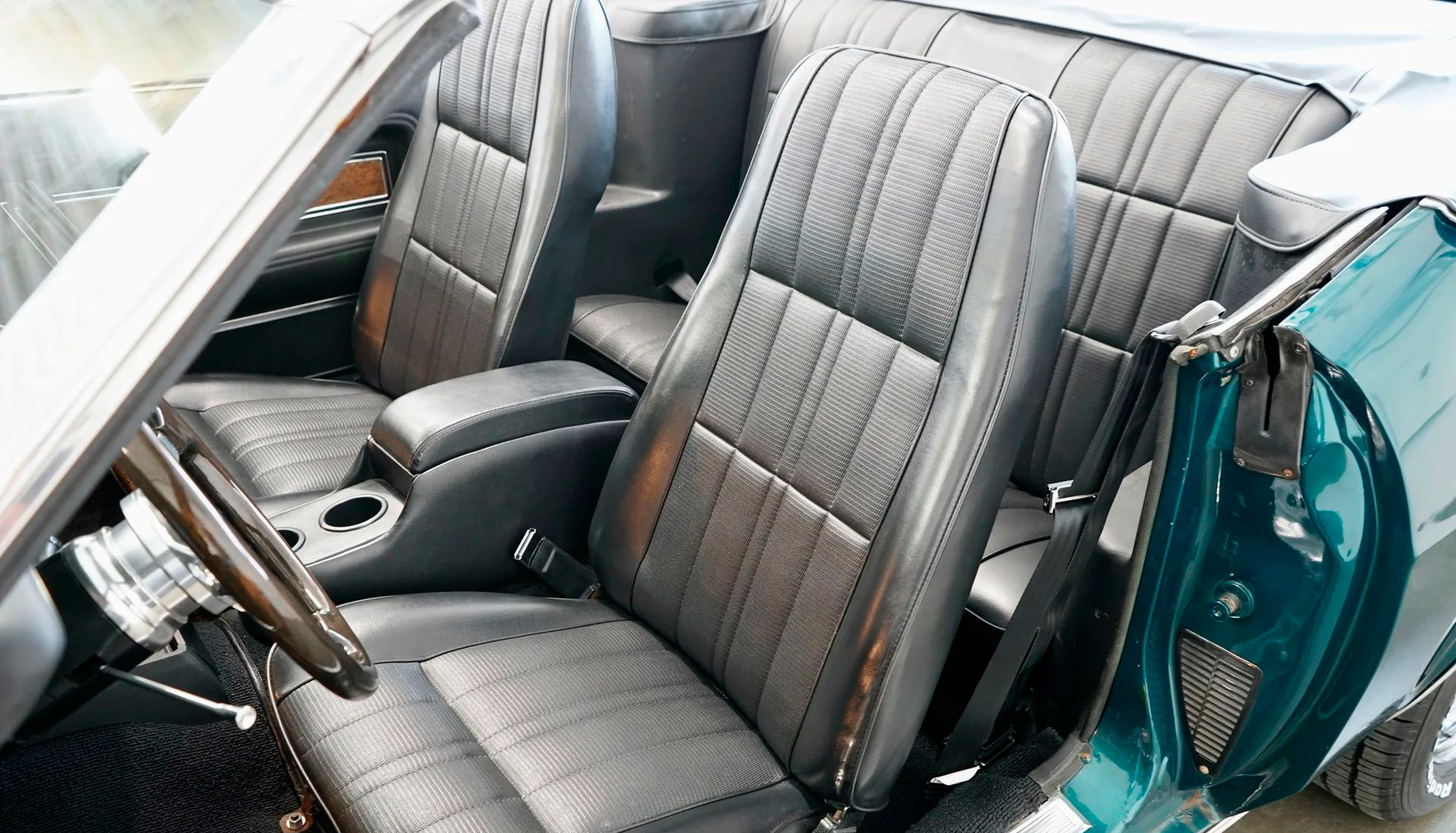 1972 Ford Mustang - Image 13