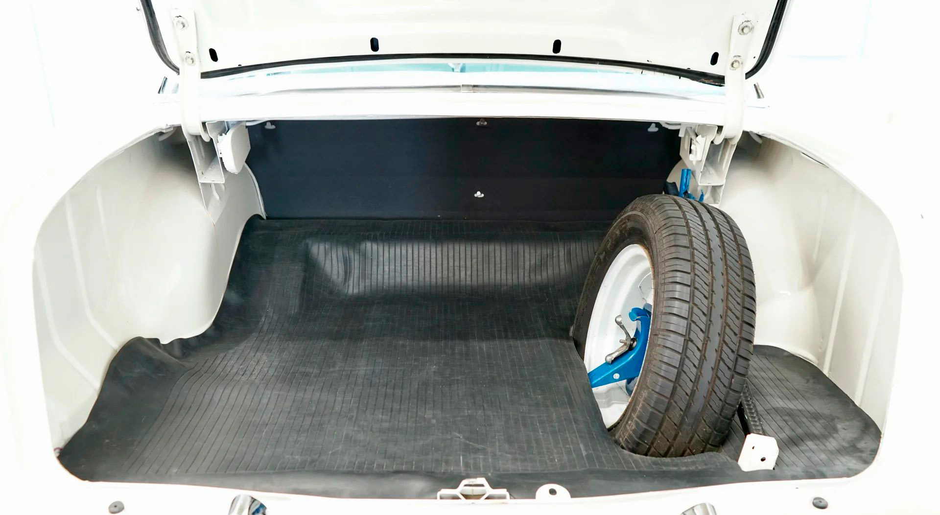 1956 Chevrolet Bel Air - Image 18