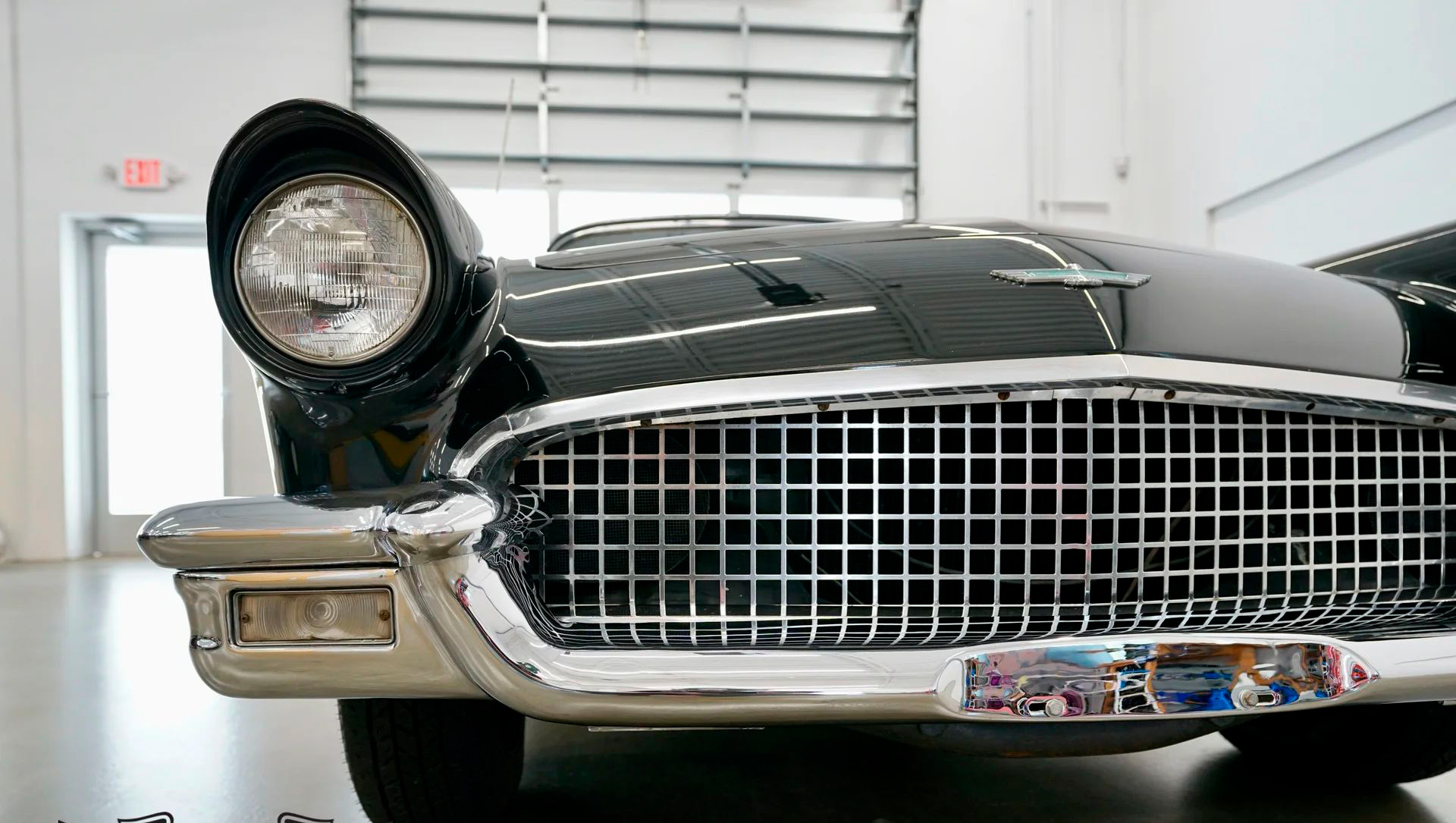 1957 Ford Thunderbird - Image 9