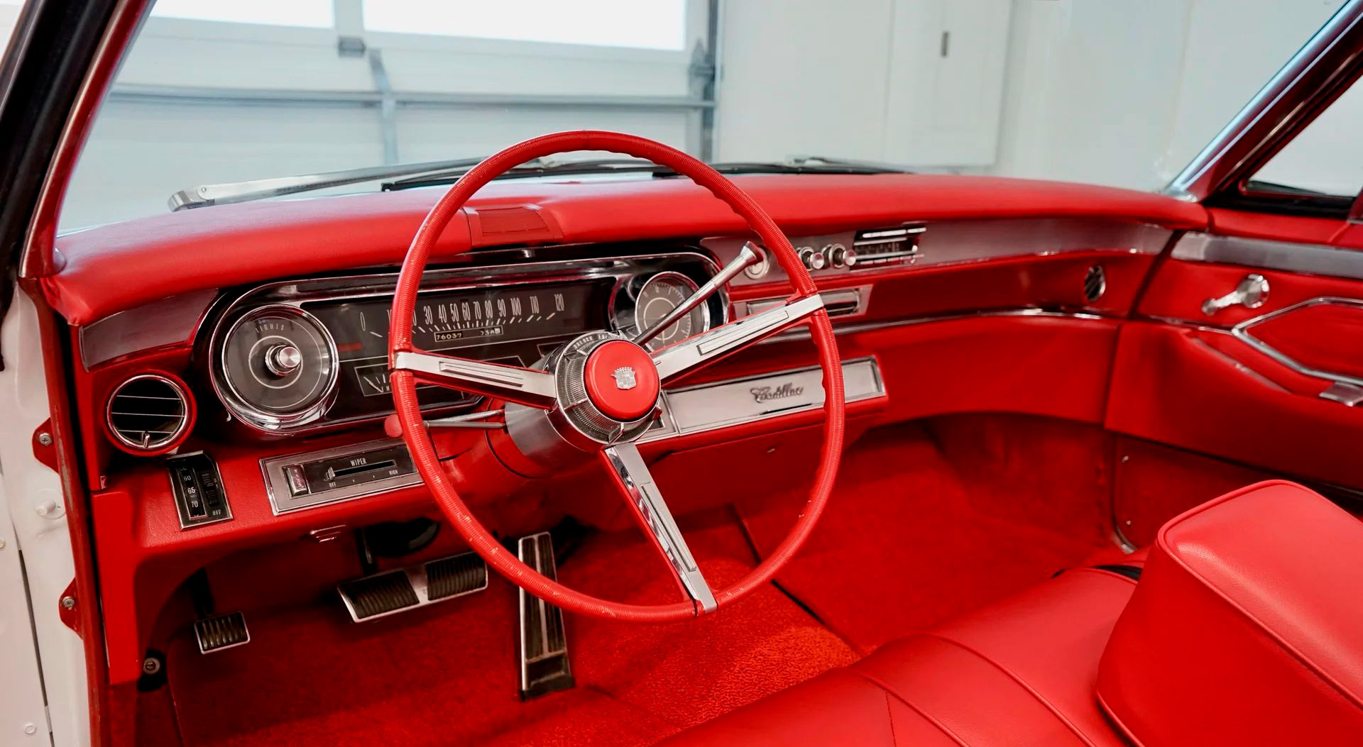 1965 Cadillac DeVille - Image 11