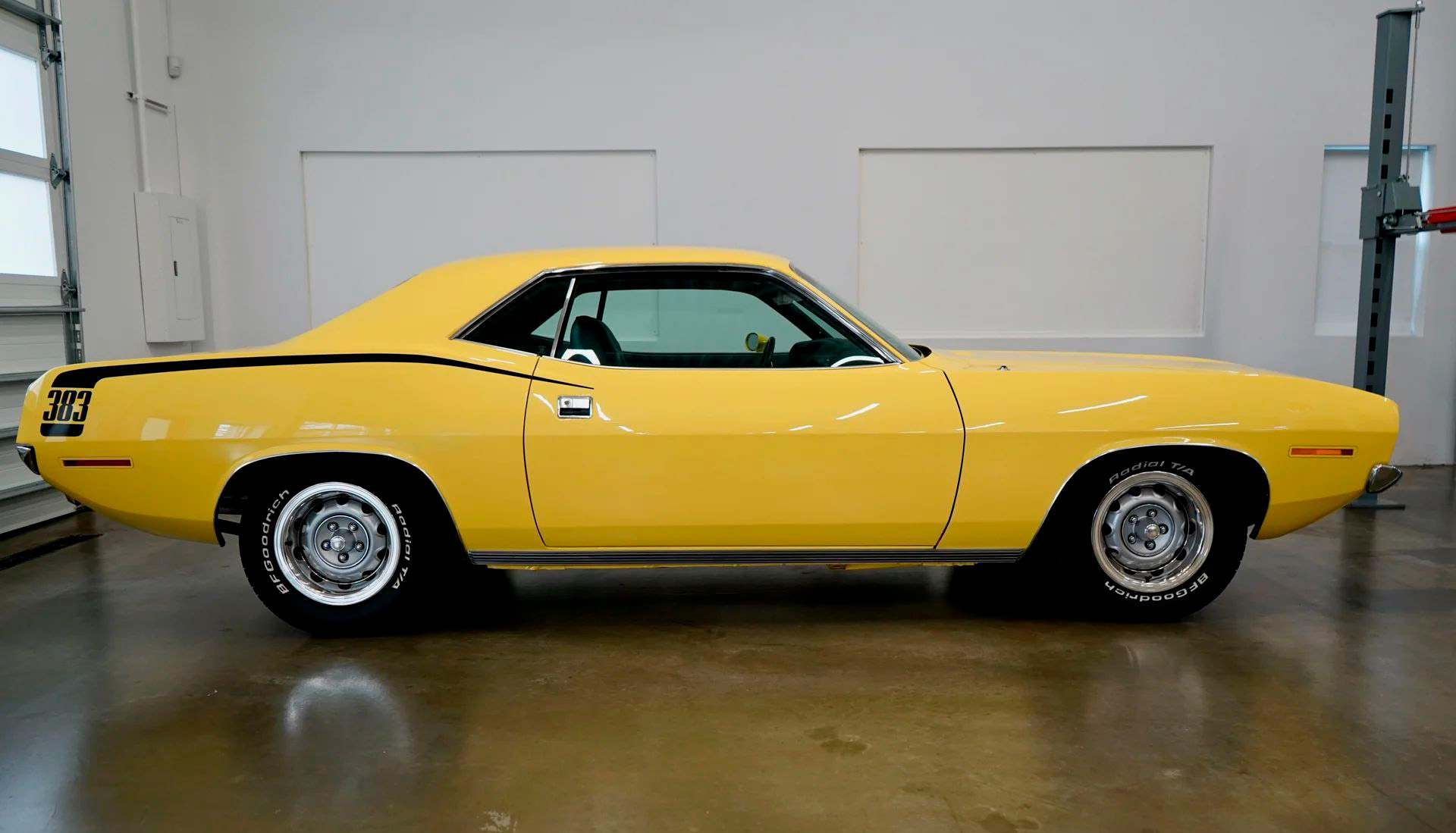 1970 Plymouth Barracuda - Image 8